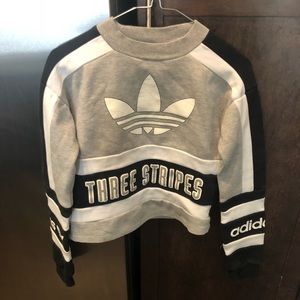 Adidas sweat shirt